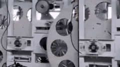 <strong>朝上进步的不竭鞭策企业正在手艺改革、</strong>