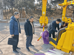 组要求逛乐设备利用单元进一步加强功课人员培